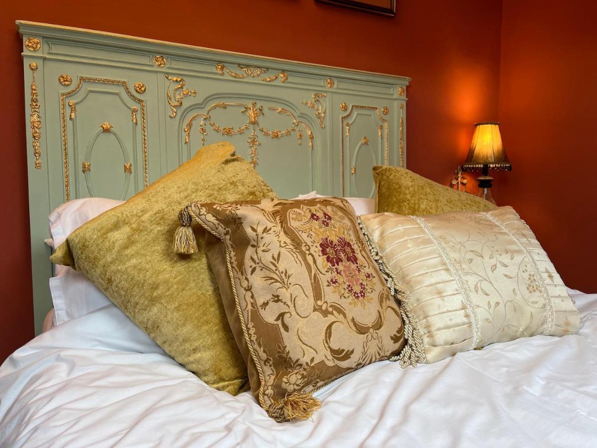 Chez Vivienne Hotel Ilkley Bagian luar foto