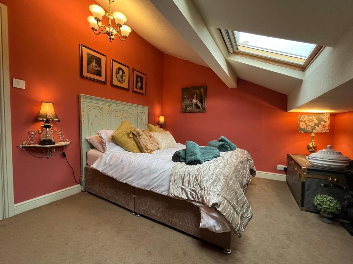 Chez Vivienne Hotel Ilkley Bagian luar foto