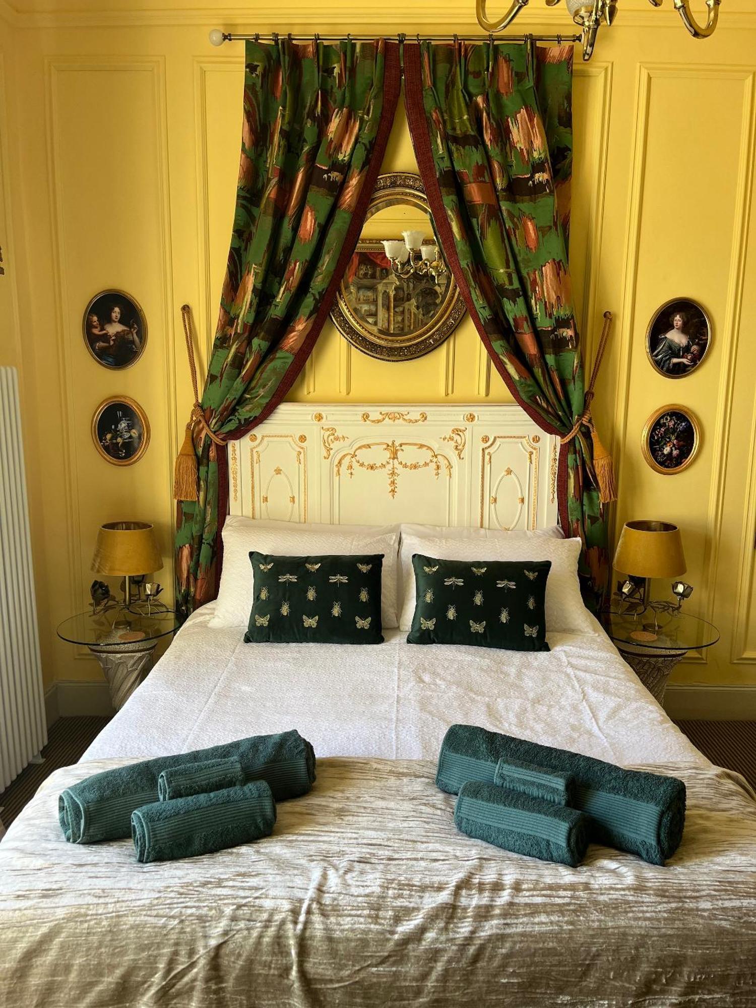Chez Vivienne Hotel Ilkley Bagian luar foto